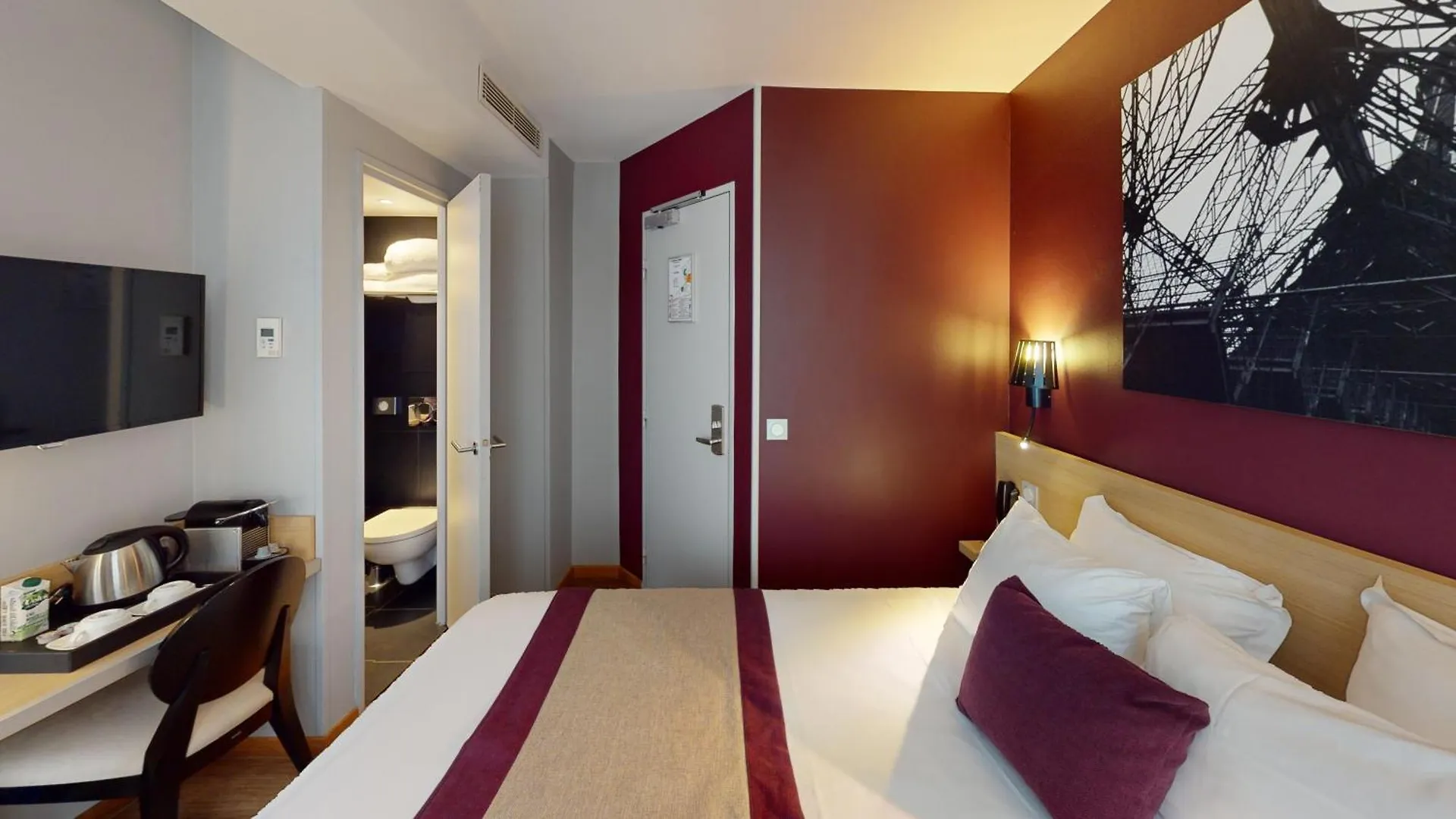 ***  Best Western Hotel Opera Drouot Paris Fransa