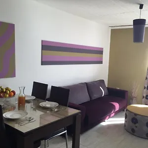 https://agrino-hotel-apartments.hotelsatayianapa.com